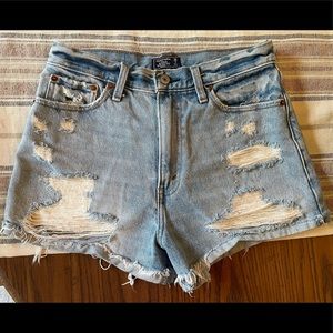 Abercrombie & Fitch Annie High Rise Shorts